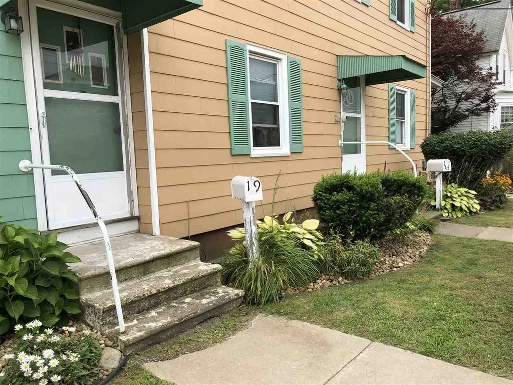17-19 Harvard Street Nashua NH 03060