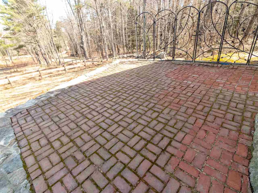 67 Candia Road Deerfield NH 03037