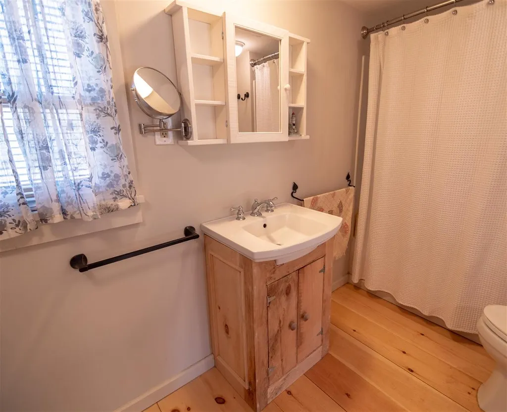 67 Candia Road Deerfield NH 03037