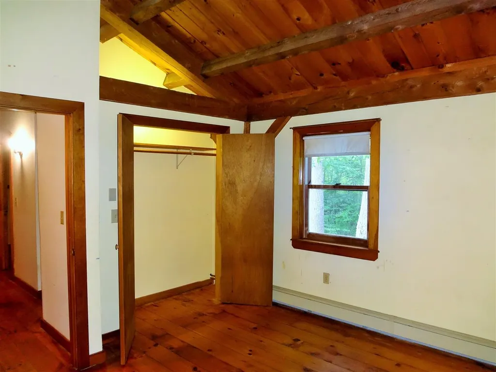 25 Merry Hill Road Barrington NH 03825