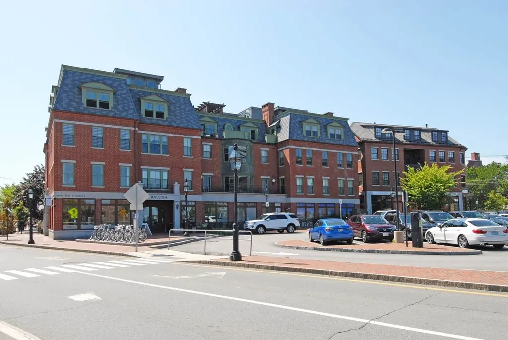 77 State Street Portsmouth NH 03801