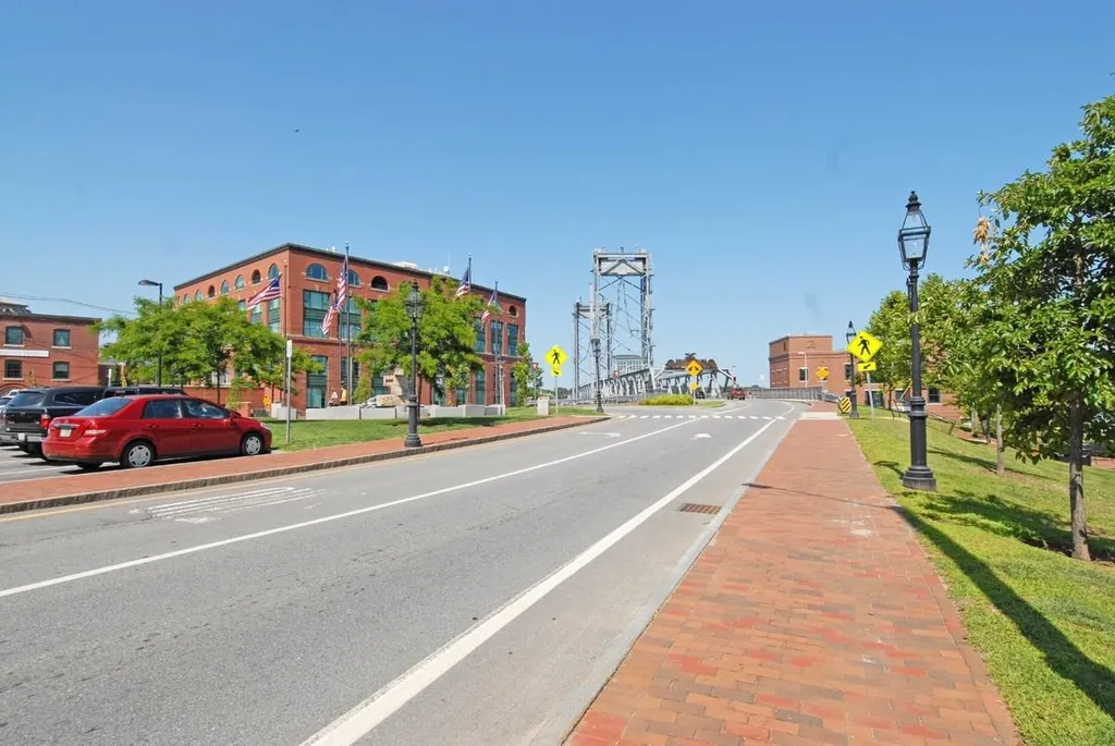 77 State Street Portsmouth NH 03801