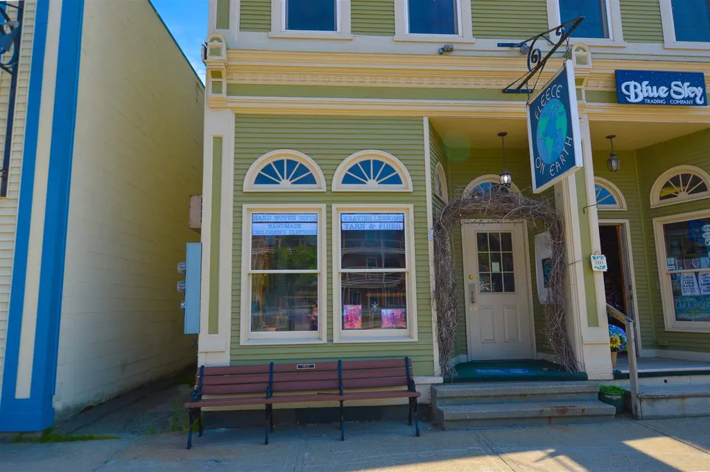 158 Main Street Ludlow VT 05149