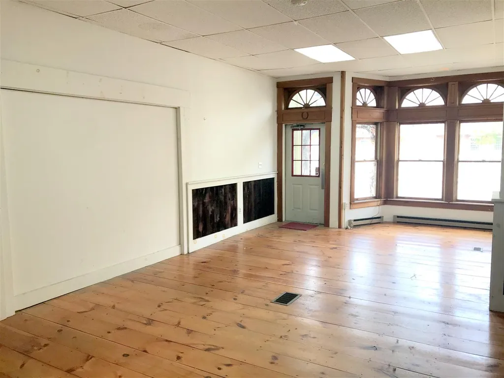 158 Main Street Ludlow VT 05149