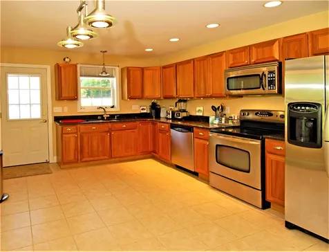 432a New Zealand Road Seabrook NH 03874