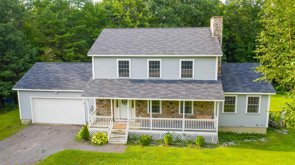 58 Phoenician Way Laconia NH 03246