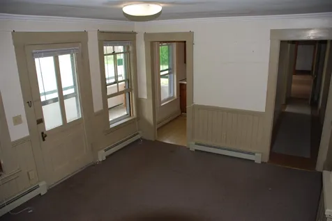 12 Hall Avenue Henniker NH 03242