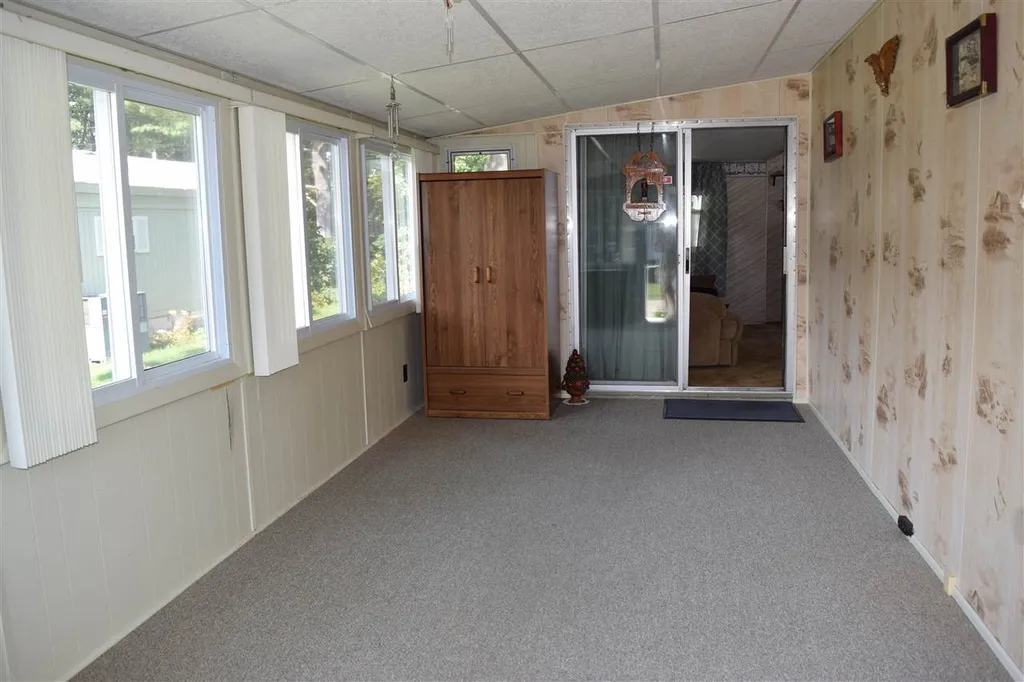 13 Madison Drive Hampstead NH 03841