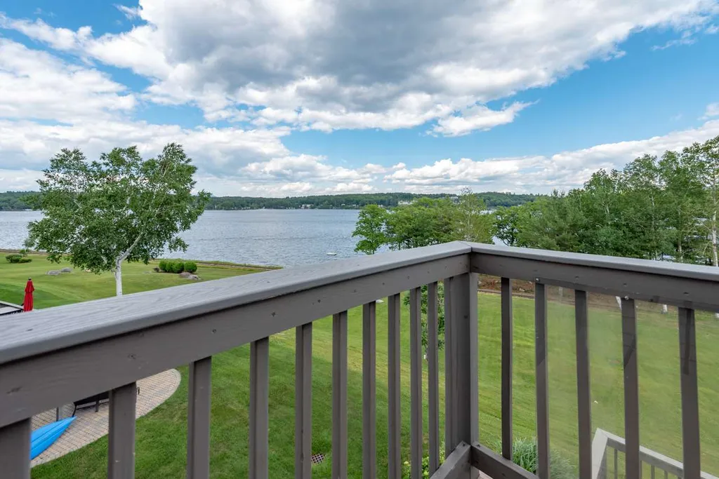 40 Heron Trace Drive Laconia NH 03246