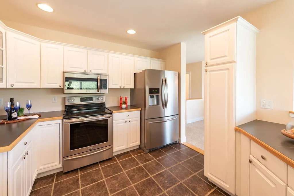 40 Heron Trace Drive Laconia NH 03246
