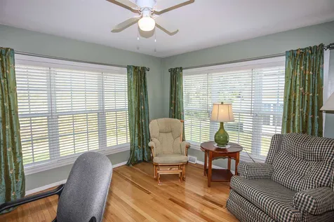 18 Serenity Way Manchester NH 03104