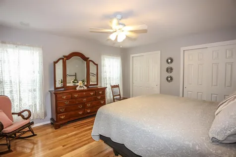 18 Serenity Way Manchester NH 03104