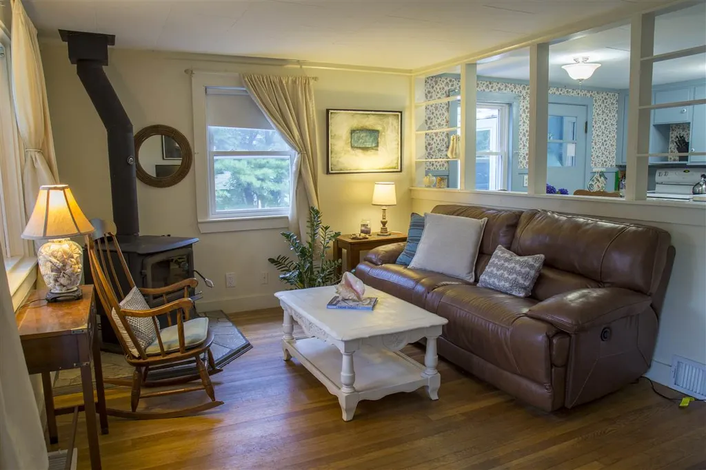 378 Wallis Road Rye NH 03870