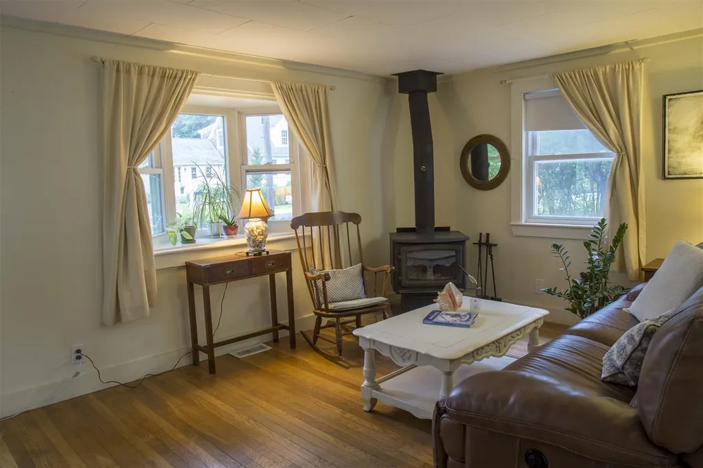 378 Wallis Road Rye NH 03870