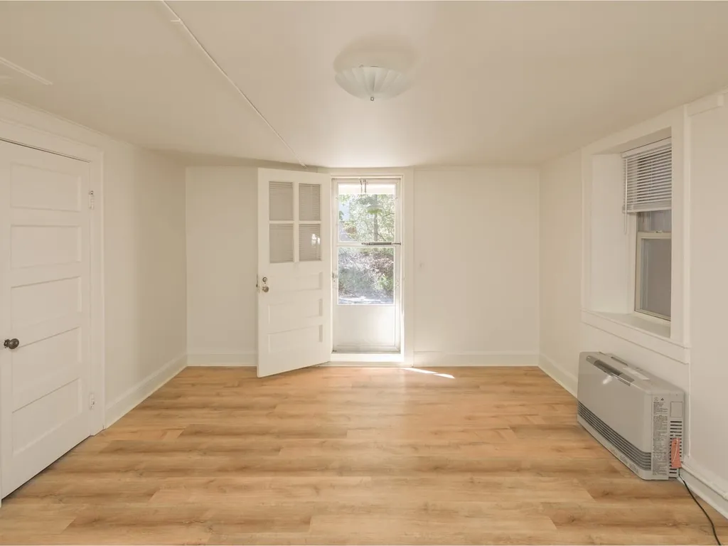 279-281 St Paul Street Burlington VT 05401