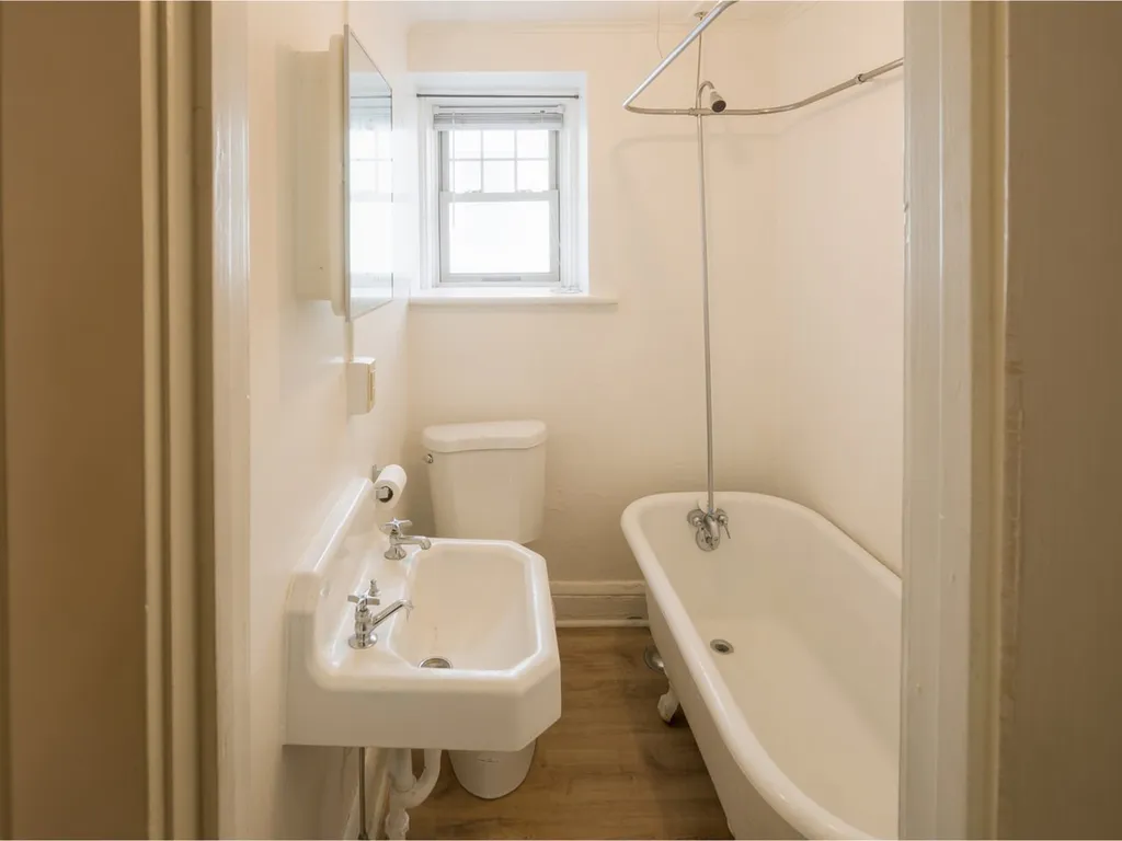 279-281 St Paul Street Burlington VT 05401