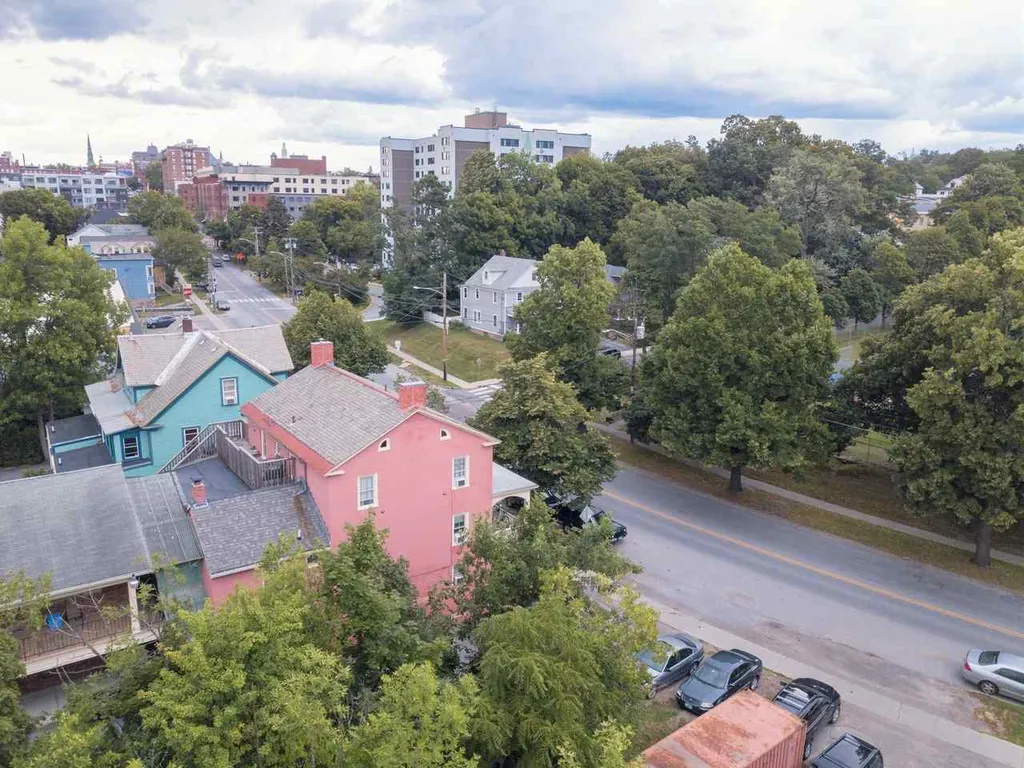 279-281 St Paul Street Burlington VT 05401