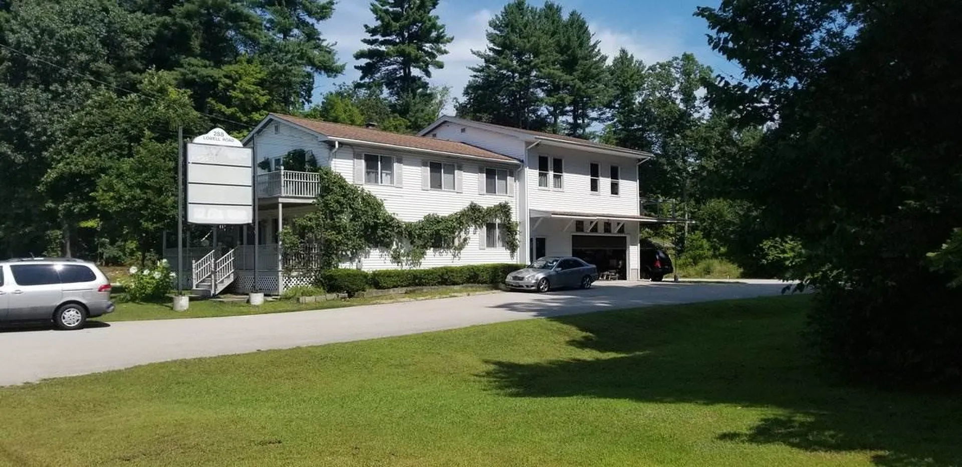 288 Lowell Road Hudson NH 03051