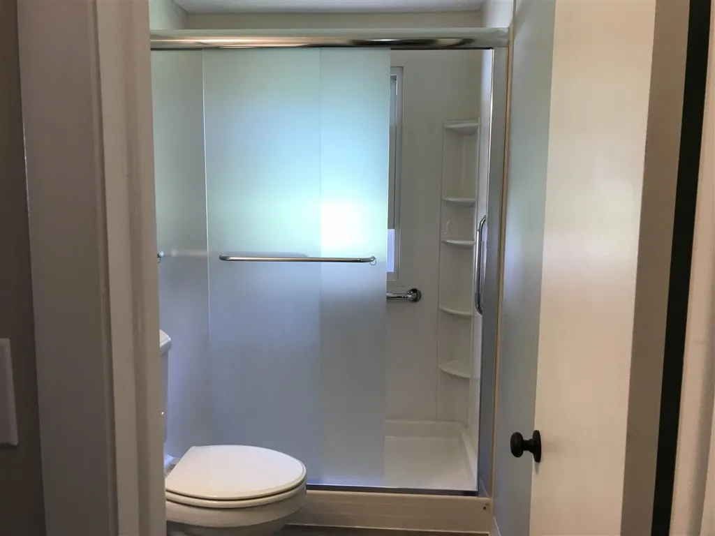 10 Shawnee Lane Dover NH 03820