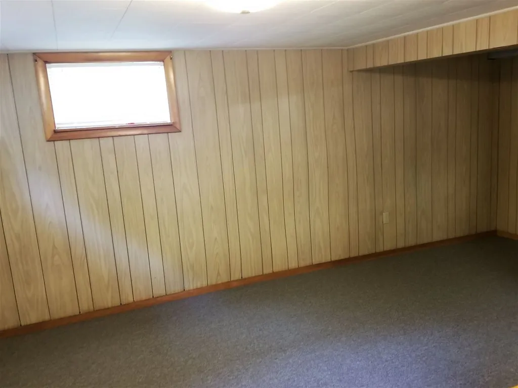 10 Shawnee Lane Dover NH 03820