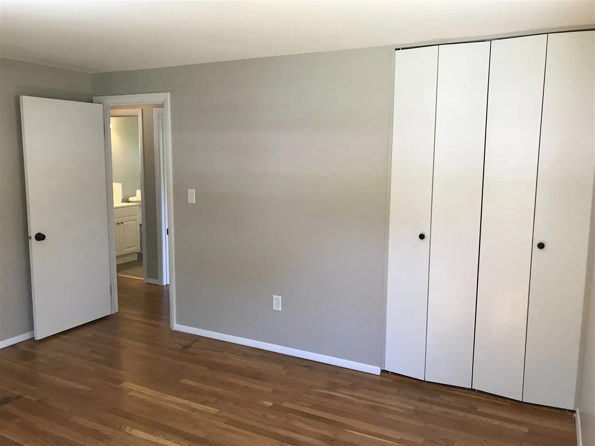 10 Shawnee Lane Dover NH 03820