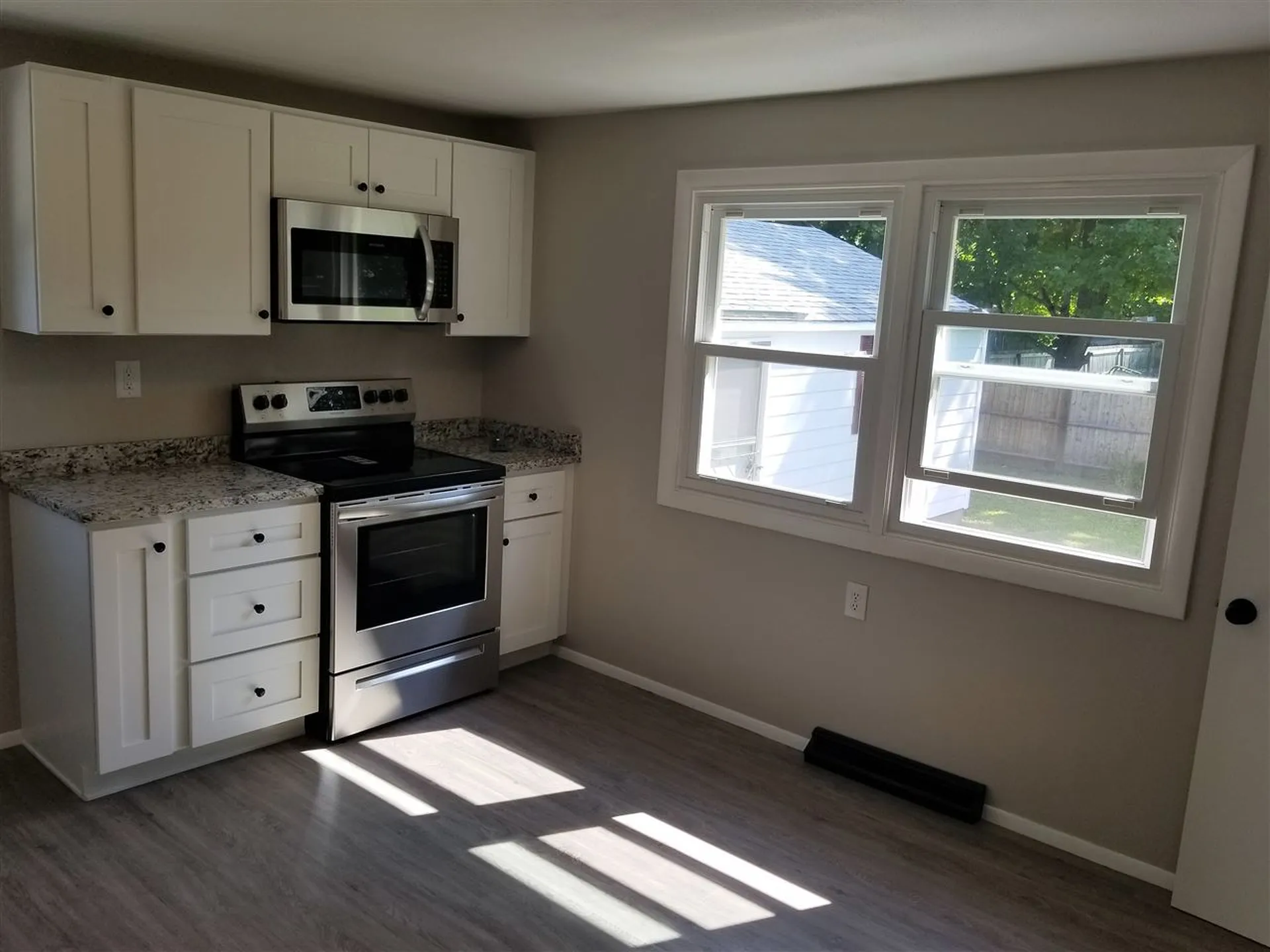 10 Shawnee Lane Dover NH 03820