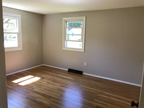 10 Shawnee Lane Dover NH 03820
