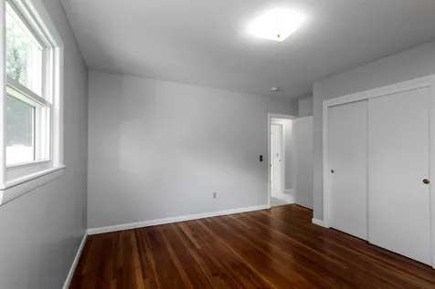 112 Donald Street Manchester NH 03102