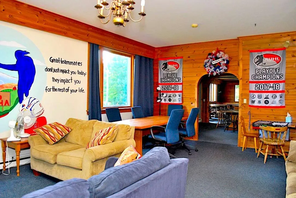 3430 Mountain Road Stowe VT 05672