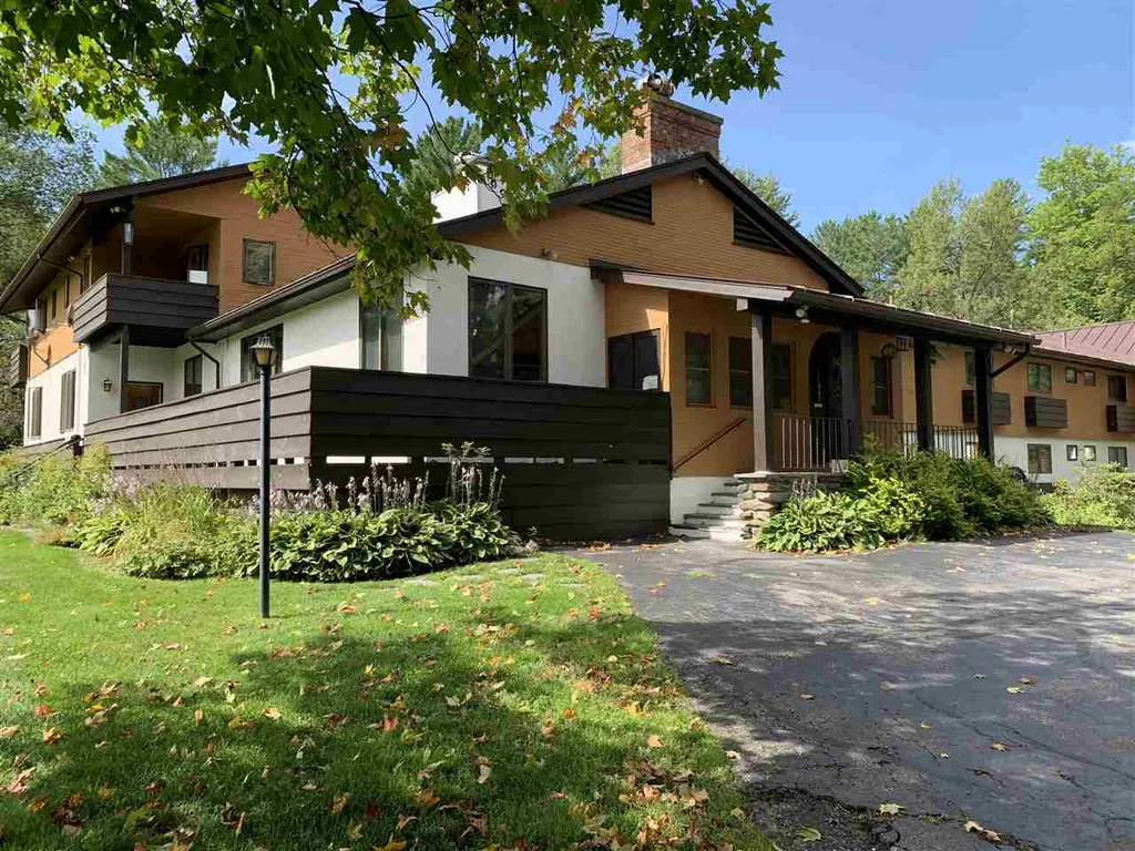 3430 Mountain Road Stowe VT 05672