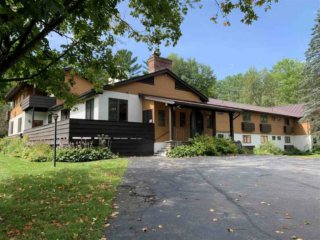 3430 Mountain Road Stowe VT 05672
