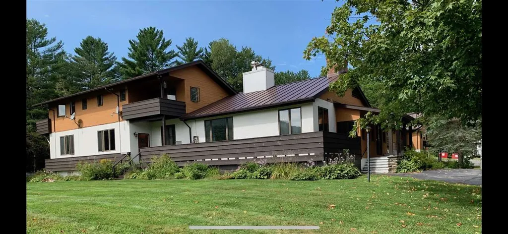 3430 Mountain Road Stowe VT 05672