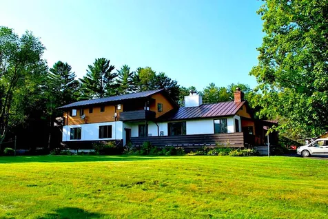 3430 Mountain Road Stowe VT 05672