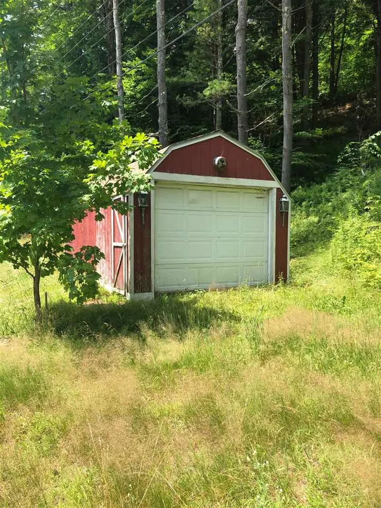 999 Route 121 East Grafton VT 05146