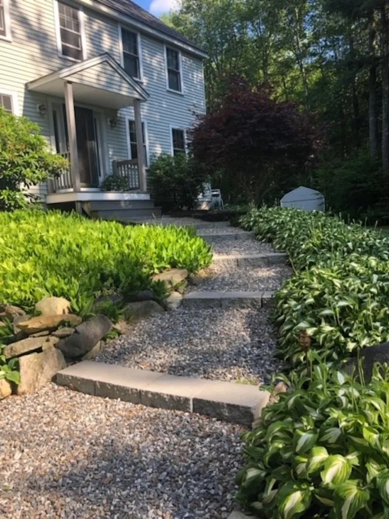 23 Peabody Drive Brentwood NH 03833