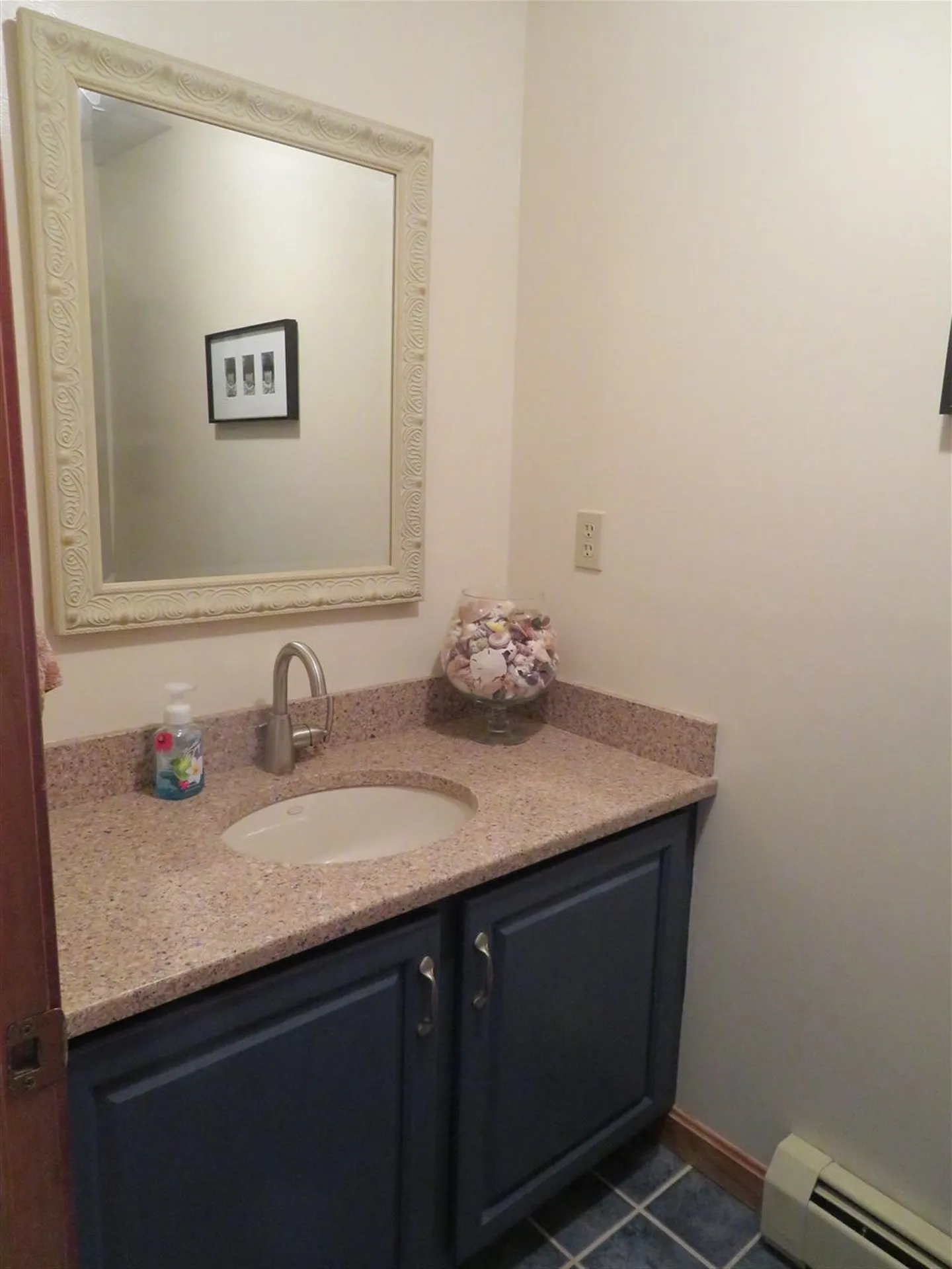 23 Peabody Drive Brentwood NH 03833