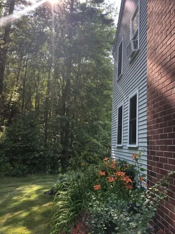 23 Peabody Drive Brentwood NH 03833