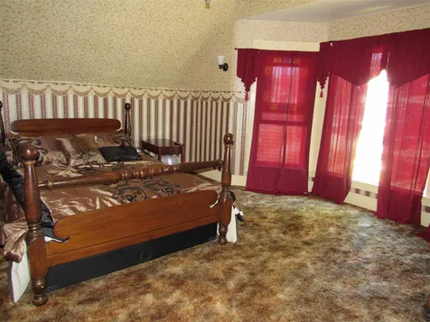 6 East Street Orleans VT 05860