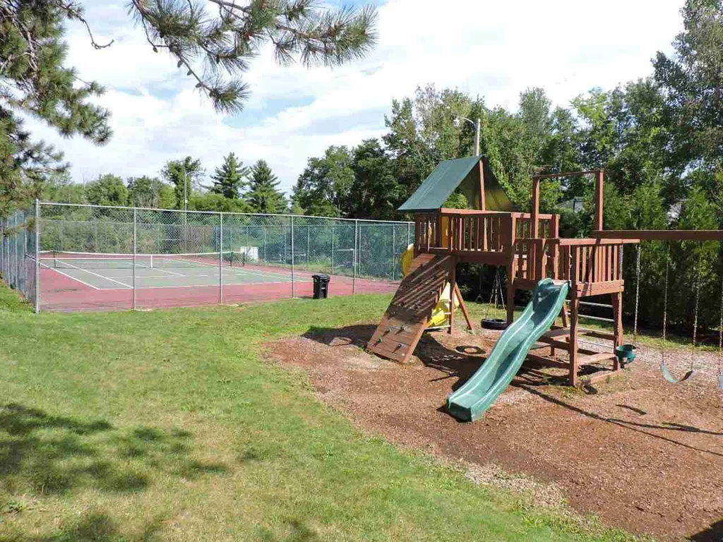 107 Treetop Circle Laconia NH 03247