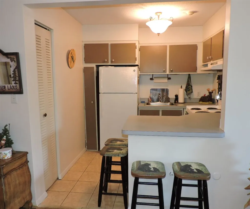 107 Treetop Circle Laconia NH 03247