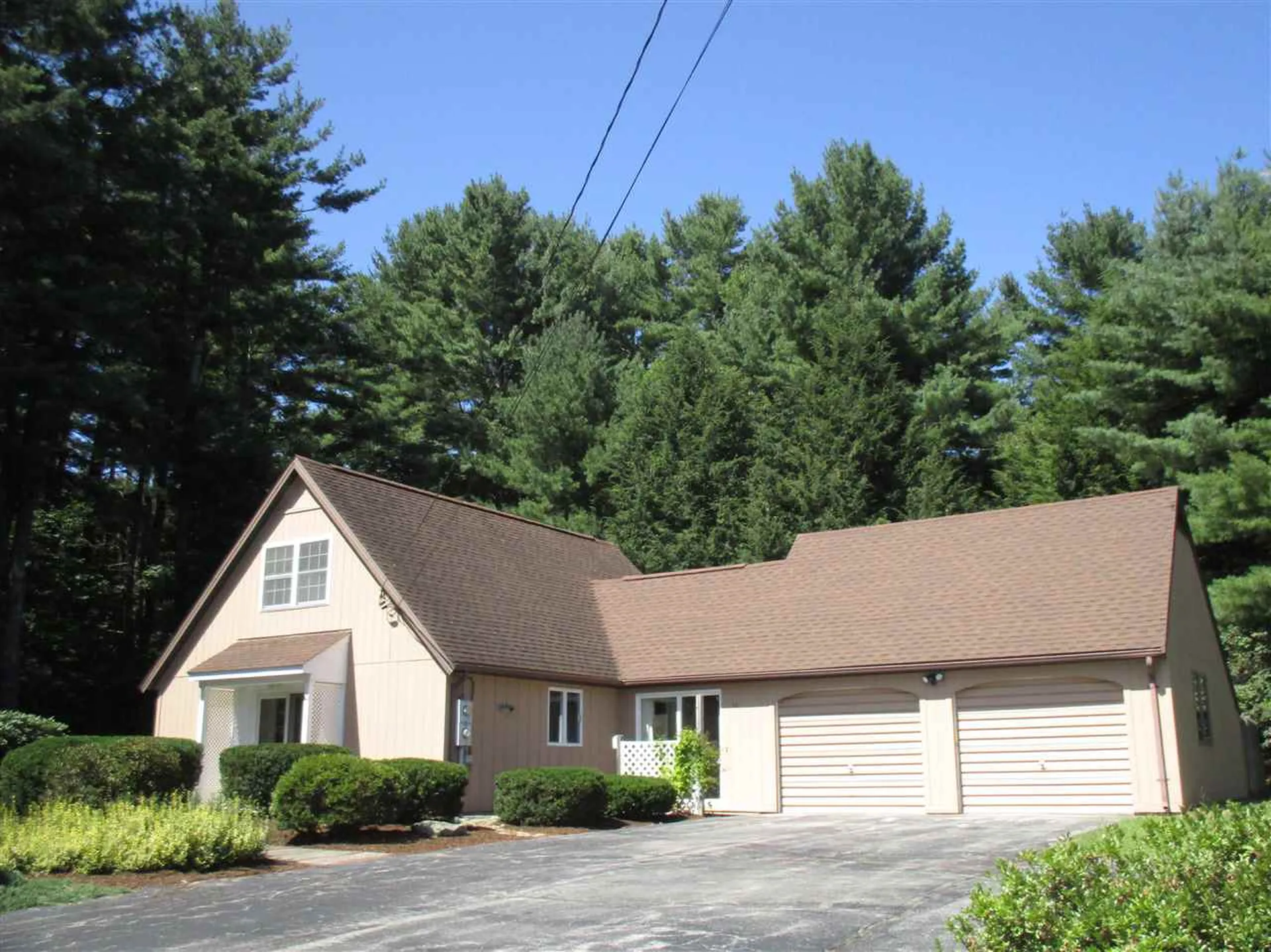 10 Johns Drive Hooksett NH 03106
