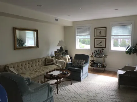 5 Pleasant Street Kittery ME 03904