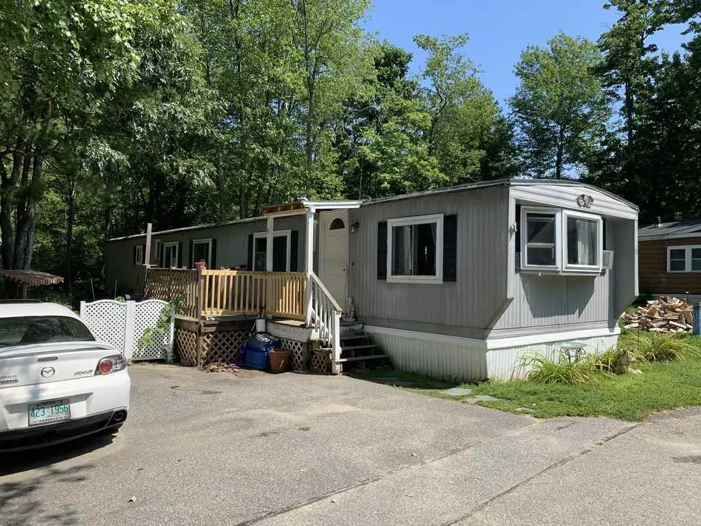 28 Sumac Street Exeter NH 03833