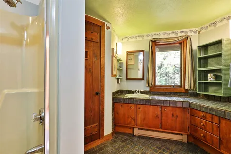 765 Maple Hill Rochester VT 05767