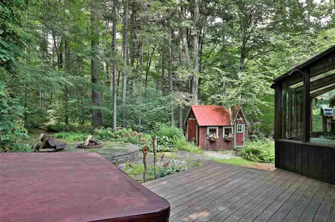 765 Maple Hill Rochester VT 05767