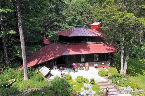 765 Maple Hill Rochester VT 05767