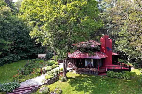 765 Maple Hill Rochester VT 05767