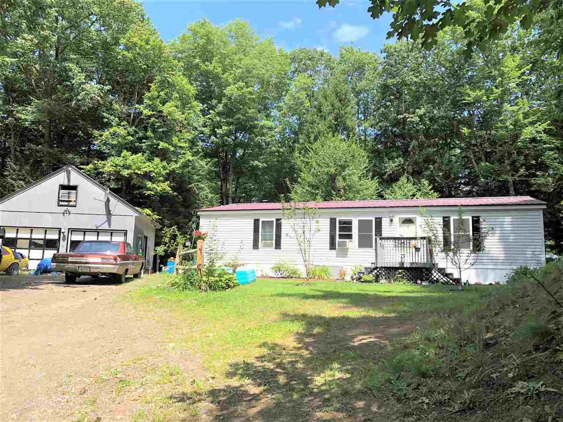 28 Cobb Road Charlestown NH 03603
