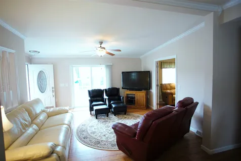48 Aspen Way North Hampton NH 03862