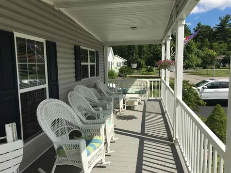 48 Aspen Way North Hampton NH 03862